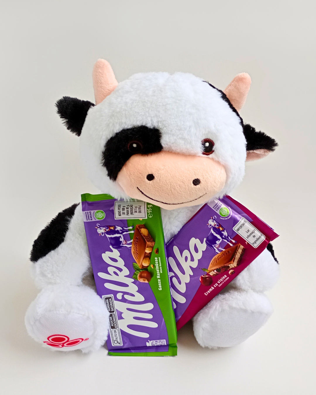 Cesta Chocolate Milka com Pelúcia de Vaquinha