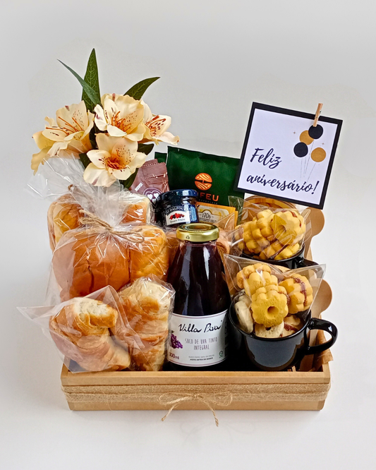 Cesta de Café da Manhã para Duas Pessoas - Xícaras Pretas