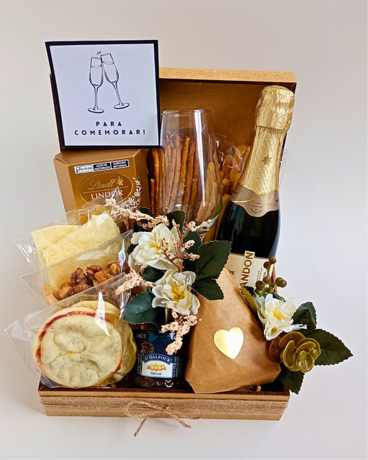 Cesta Para Celebrar com Chandon - Tam. M