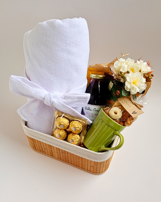 Cesta Premium Café da Manhã com Roupão e Mini Spa