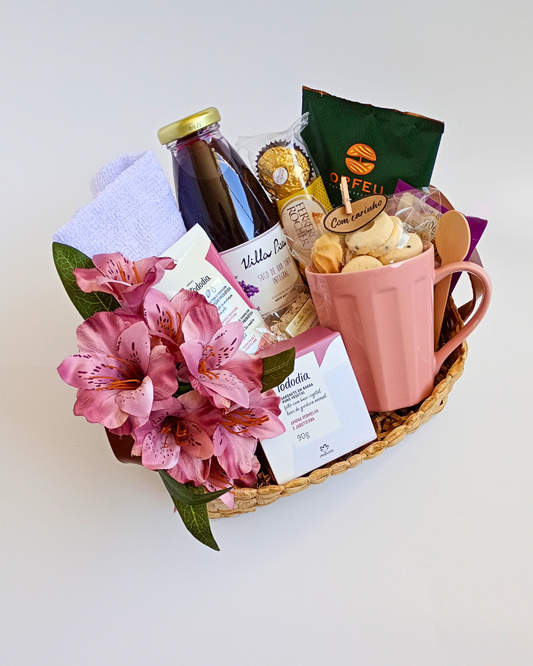 Café da Manhã com Mini Spa e Natura