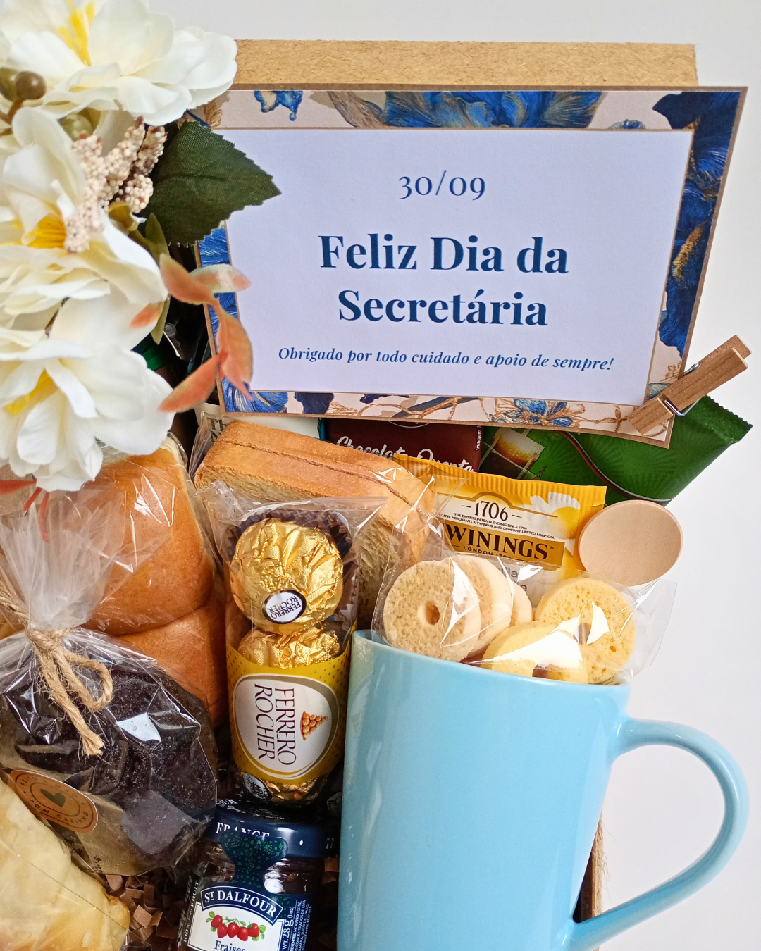 Café da Manhã M - Dia da Secretária