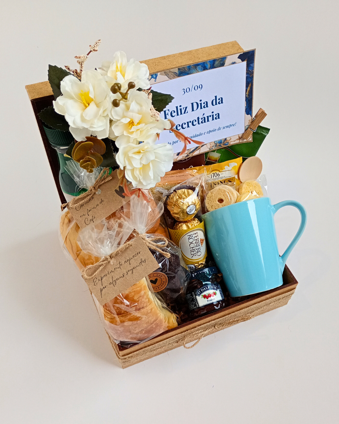 Café da Manhã M - Dia da Secretária